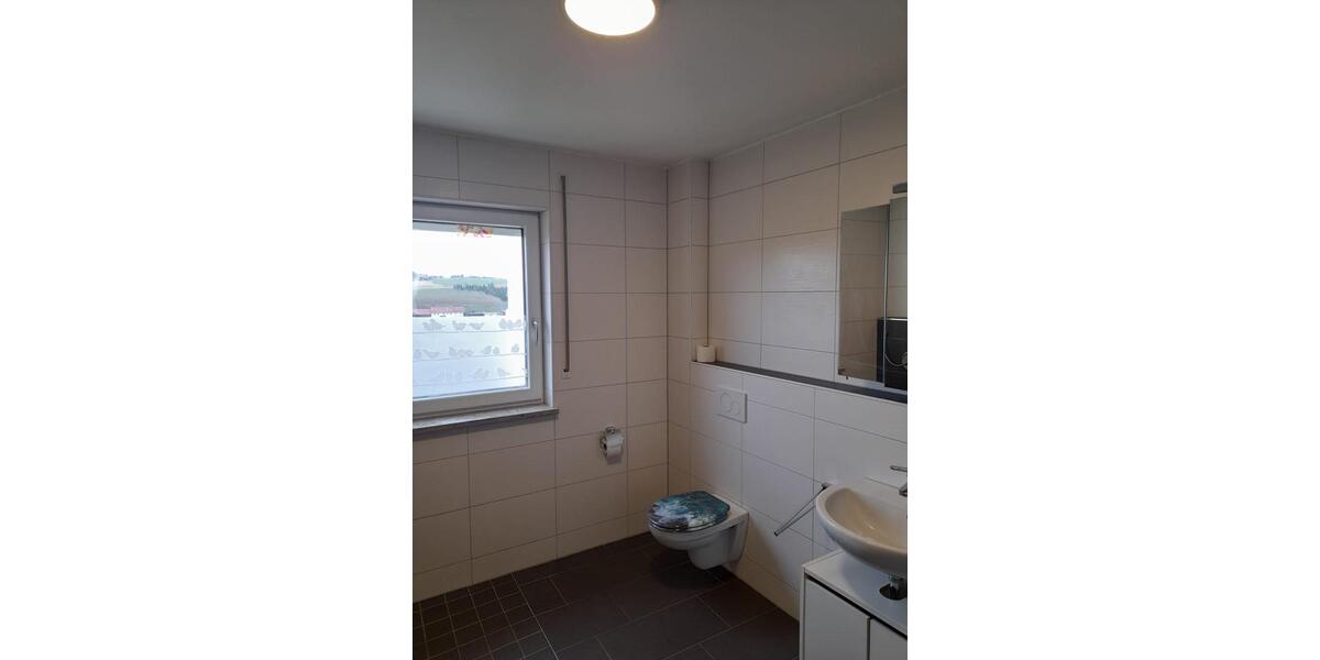 Etagenwohnung Dingolfing - 3 Zimmer, 88 m&sup2;, 960&euro; | Angebot:26208349