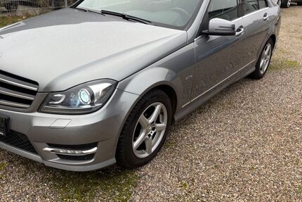 Mercedes-Benz C 180 181.500 km 9.900 &euro; Siek 22962