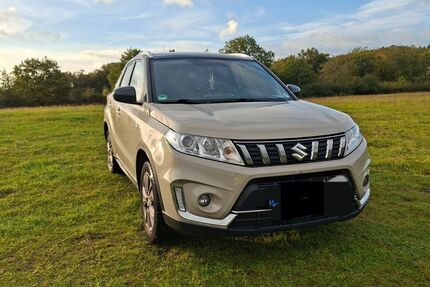Suzuki Vitara 110.000 km 12.690 € Siegbach 35768