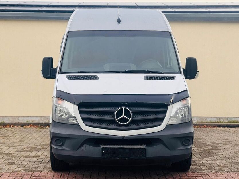 Mercedes-Benz Sprinter 196.000 km 13.890 € Au am Rhein 76474