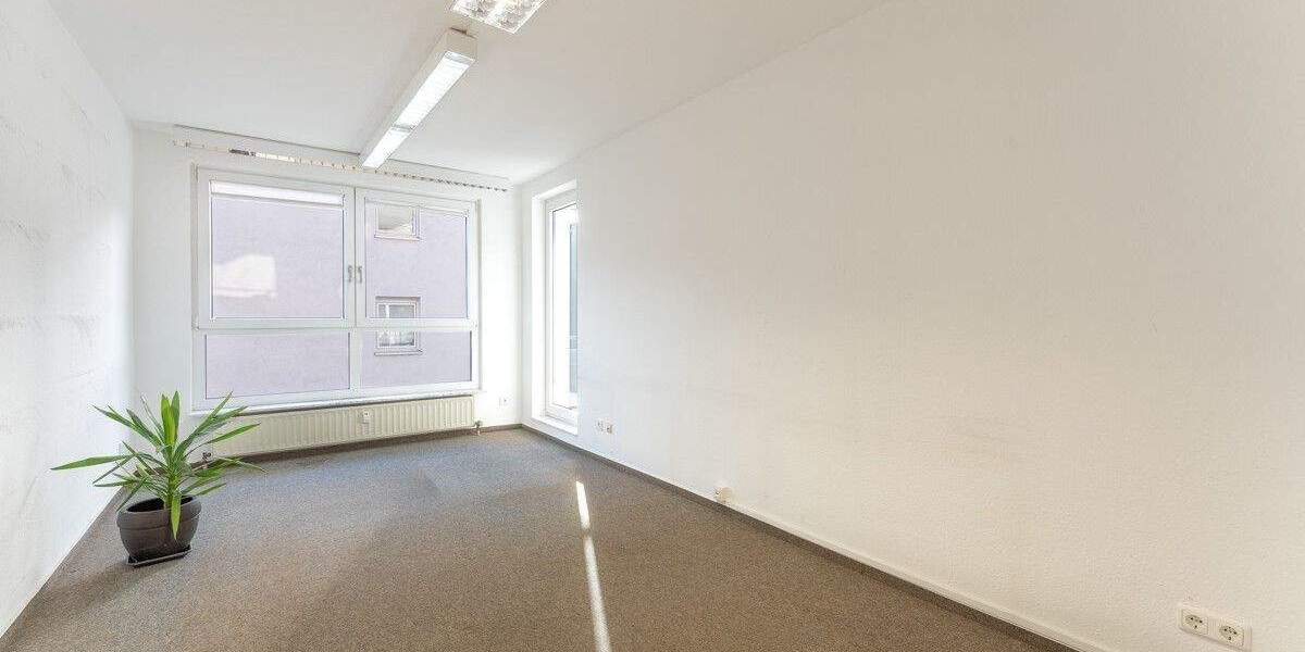 Helle Büroetage mit 8 Räumen an der Wilhelmshöher Allee in Wehlheiden 8 zimmer