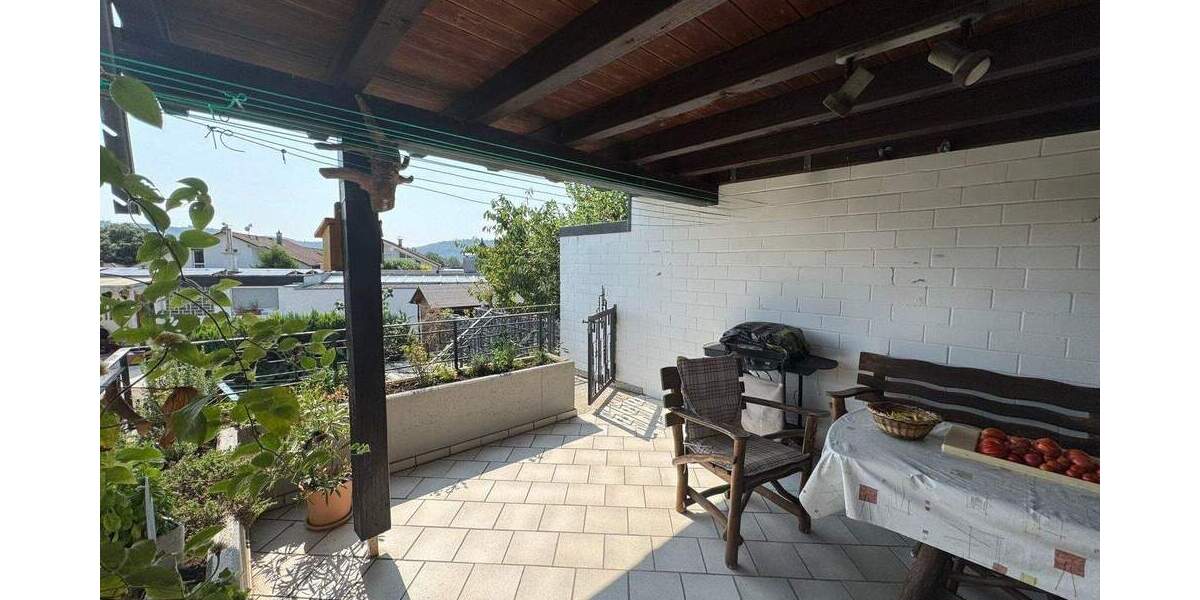 Einfamilienhaus Küssaberg Dangstetten - 9 Zimmer, 270 m&sup2;, 595.000&euro; | Angebot:25696635