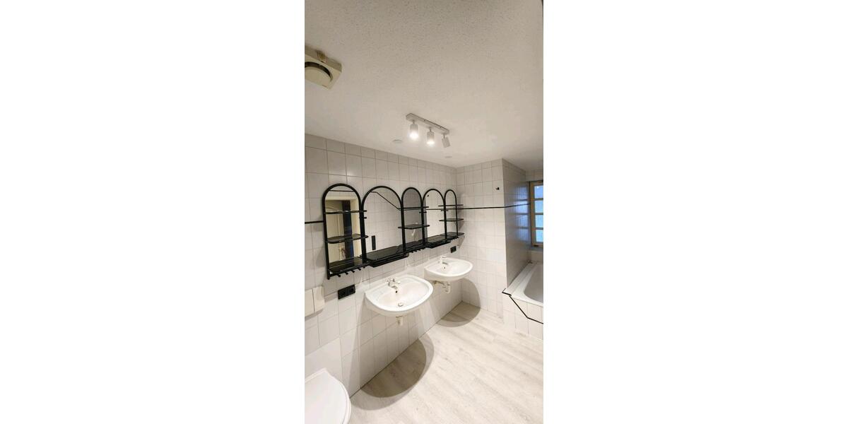 Etagenwohnung Kusel - 3 Zimmer, 90 m&sup2;, 600&euro; | Angebot:25866844