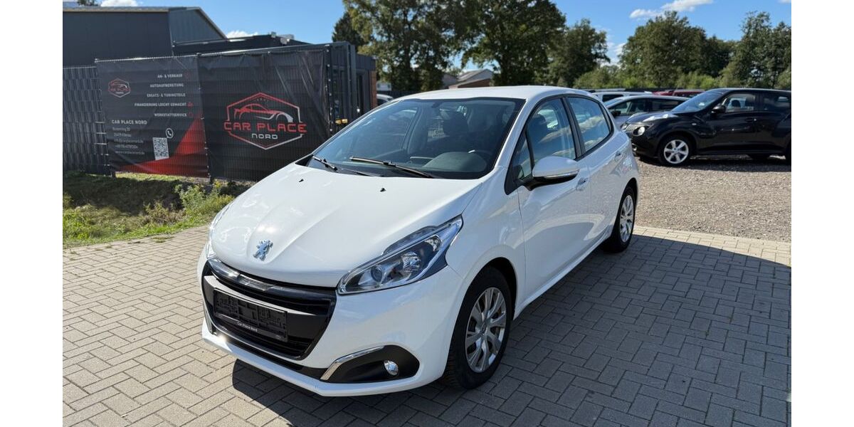 Peugeot 208 33.000 km 8.990 &euro; Ellerau 25479