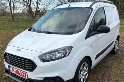Ford Transit Courier 109.000 km 8.790 &euro; Templin 17268