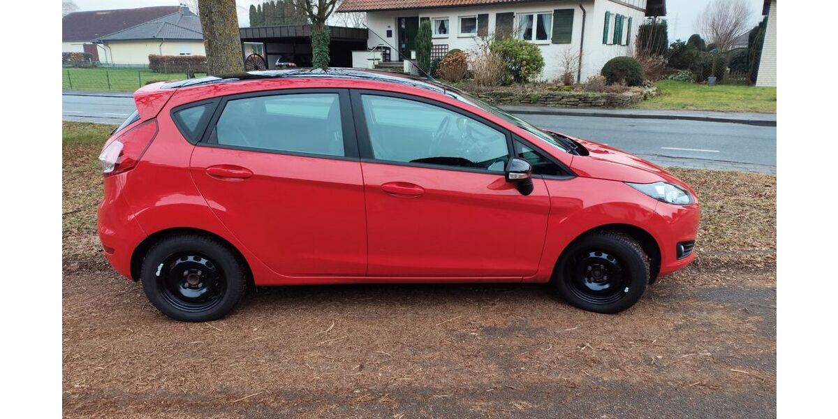Ford Fiesta 40.000 km 7.950 &euro; Salzkotten 33154