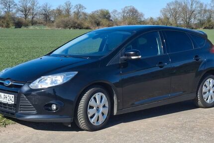 Ford Focus 207.423 km 4.699 &euro; Besitz 19258