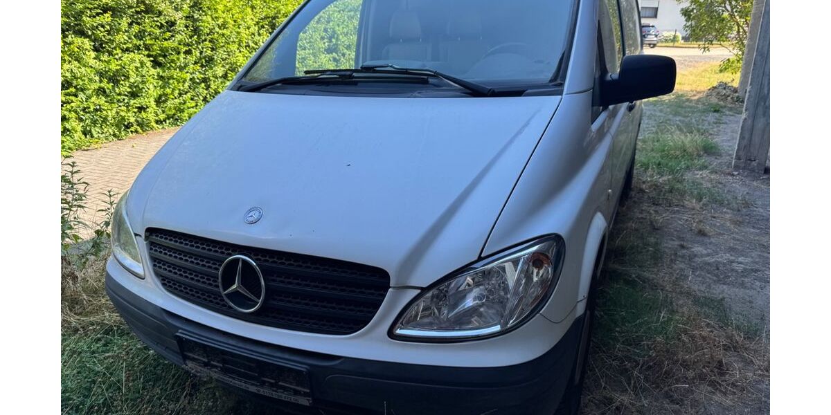 Mercedes-Benz Vito 203.000 km 2.450 &euro; Andernach 56626