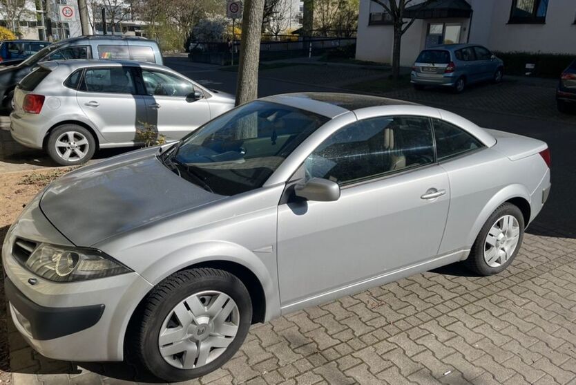 Renault Megane 142.000 km 3.000 € Waiblingen 71332