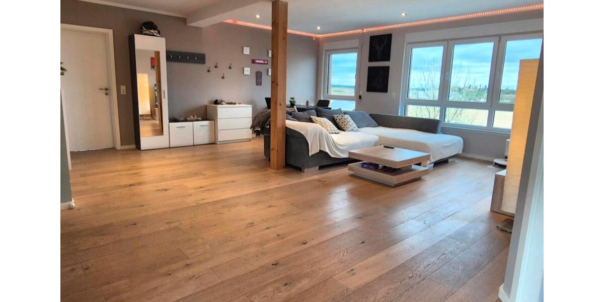 Dachgeschoßwohnung Reinheim - 4 Zimmer, 93 m&sup2;, 1.250&euro; | Angebot:26254498