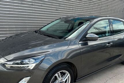 Ford Focus 85.860 km 13.500 &euro; Sindelfingen 71065