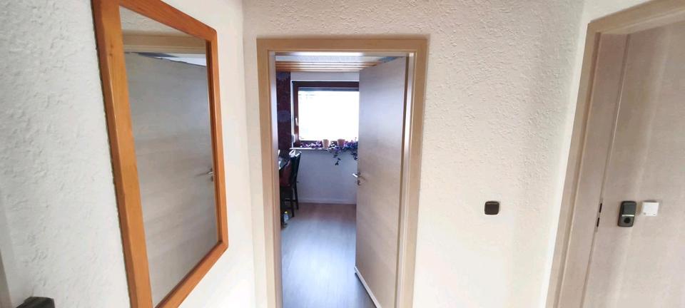 2 Zimmer Dachgeschoss Wohnung in Waldhilsbach 2 zimmer