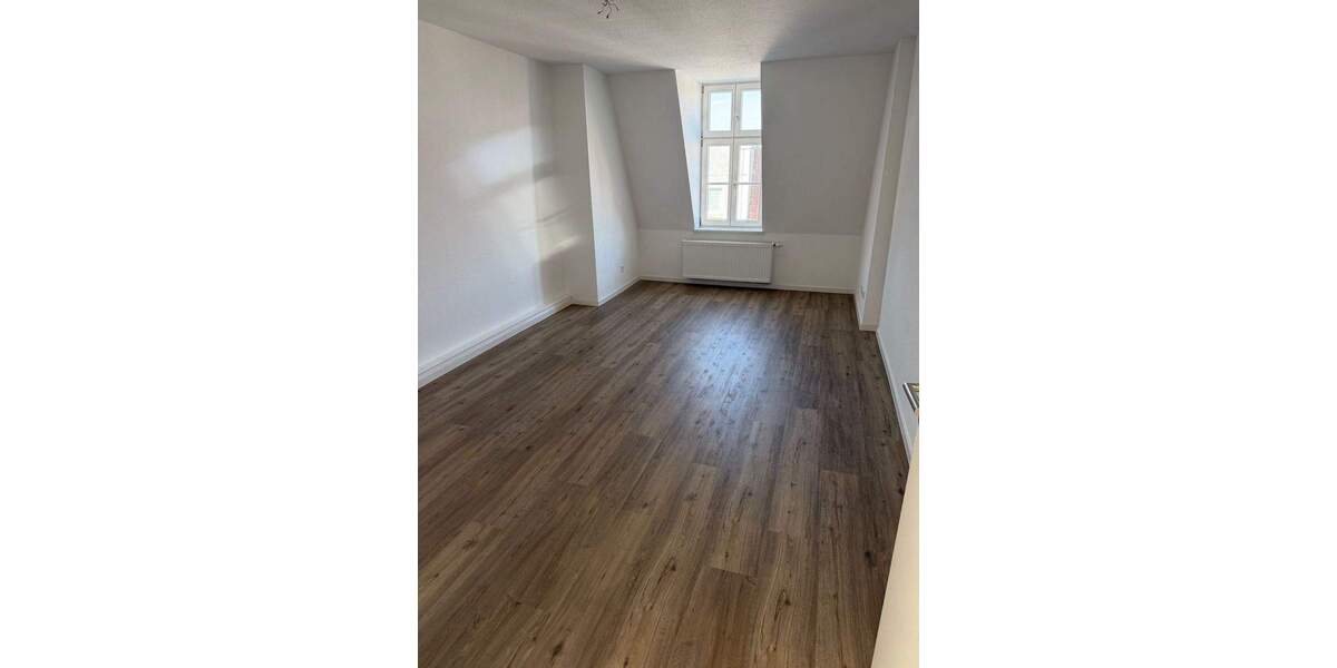 Zimmer Greifswald Innenstadt - 3 Zimmer, 115 m&sup2;, 1.390&euro; | Angebot:25728917