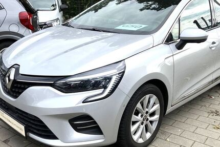 Renault Clio 80.225 km 13.999 € Berlin 10829