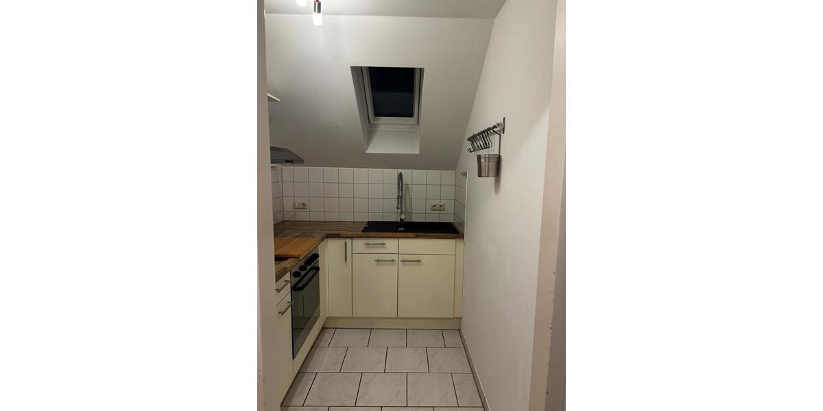 Dachgeschoßwohnung Weilheim in Oberbayern - 2 Zimmer, 60 m&sup2;, 1.000&euro; | Angebot:24855595