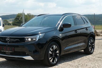 Opel Grandland (X) 77.200 km 18.390 &euro; Oberviechtach 92526