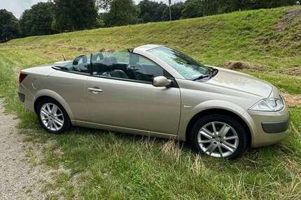 Renault Megane 22.071 km 5.000 € Oberhausen 46045