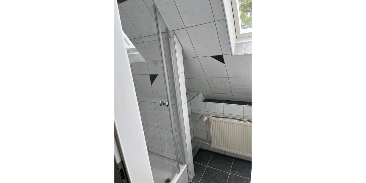 Doppelhaushälfte Lingen (Ems) - 2 Zimmer, 78 m&sup2;, 800&euro; | Angebot:24901844