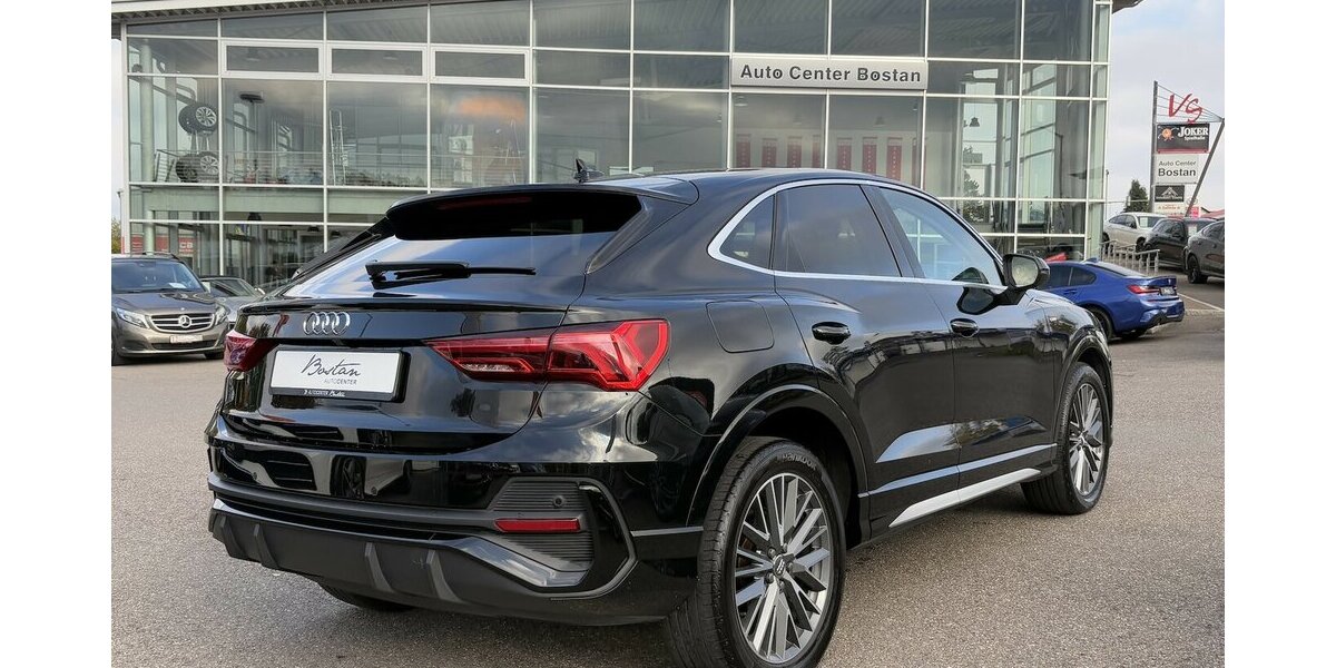 Audi Q3 35 TFSI S LINE/PANO/KAMERA/ACC/VIRTUALCOCKPIT 67.973 km 31.900 &euro; Villingen-Schwenningen 78054