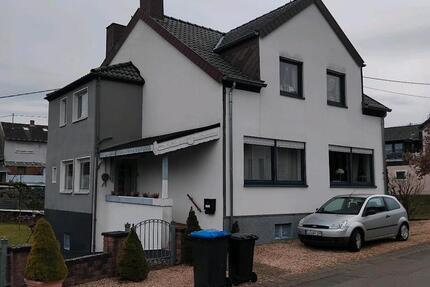 Ein-Zweifamilienwohnhaus in Elm- Derlen 6 zimmer