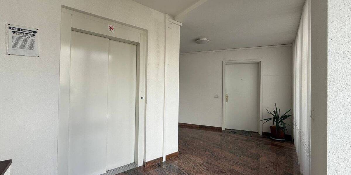 Etagenwohnung Halberstadt - 2 Zimmer, 61 m&sup2;, 79.000&euro; | Angebot:26893201