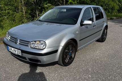 VW Golf 256.673 km 2.250 &euro; Garmisch-Partenkirchen 82467