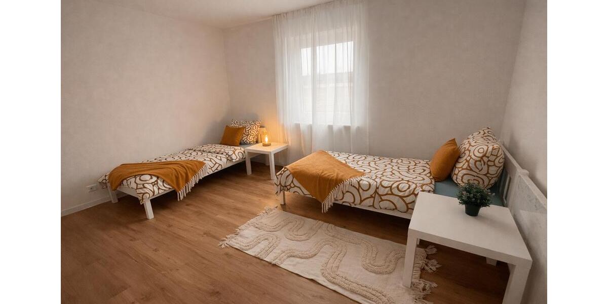 Etagenwohnung Schierling - 6 Zimmer, 120 m&sup2;, 500&euro; | Angebot:25516278