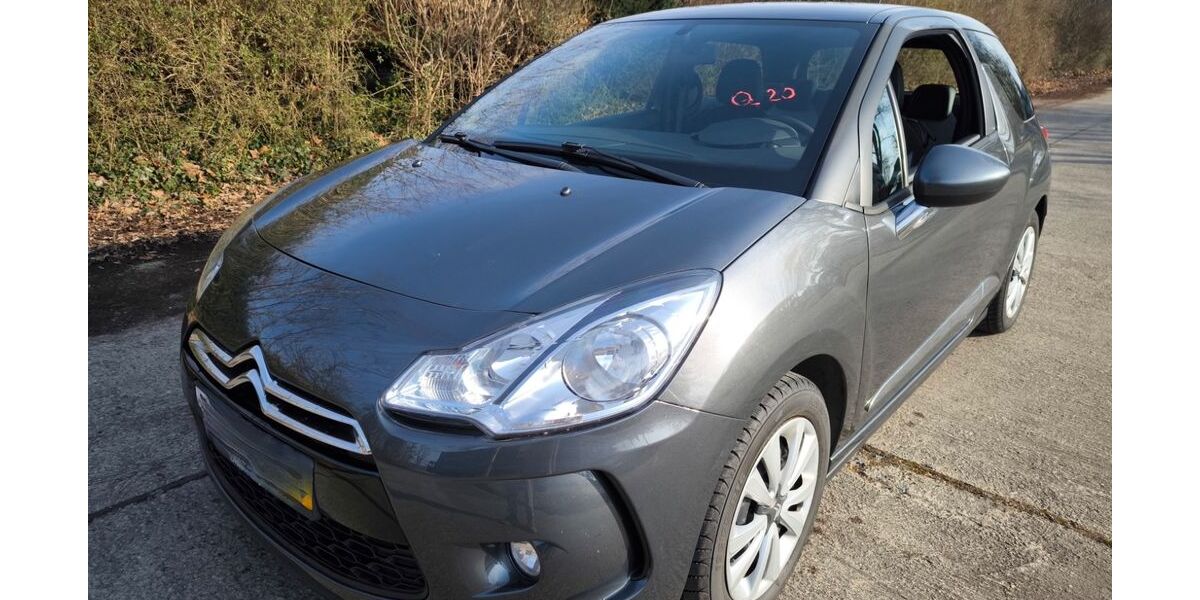 Citroen DS3 64.000 km 4.650 &euro; Pirna 01796