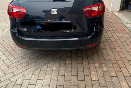 Seat Ibiza 127.069 km 4.399 &euro; Bretzfeld 74626