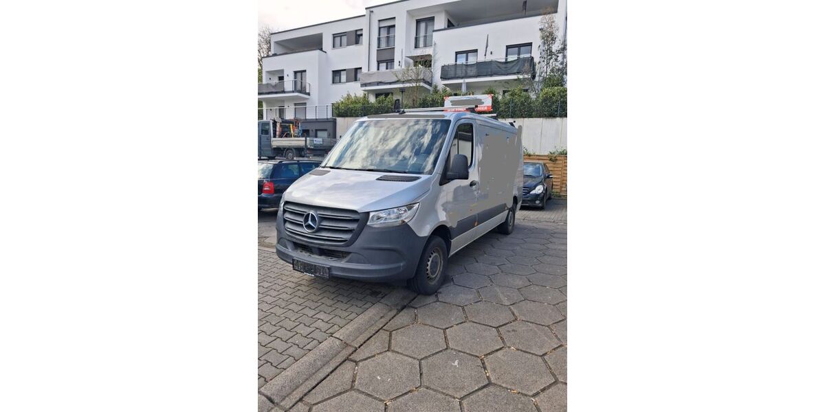 Mercedes-Benz Sprinter 163.000 km 14.450 &euro; Aßlar 35614