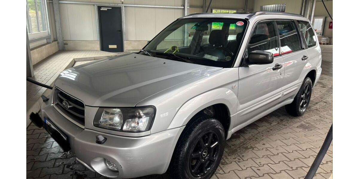 Subaru Forester 211.569 km 4.950 &euro; Weilrod 61276
