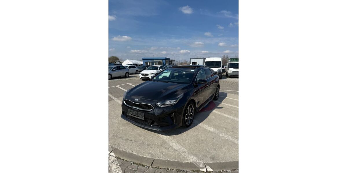 Kia pro ceed / ProCeed 161.000 km 11.490 &euro; Mittenwalde 15749