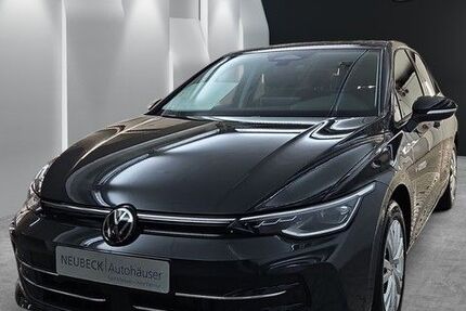 VW Golf 4.999 km 39.990 &euro; Speyer 67346