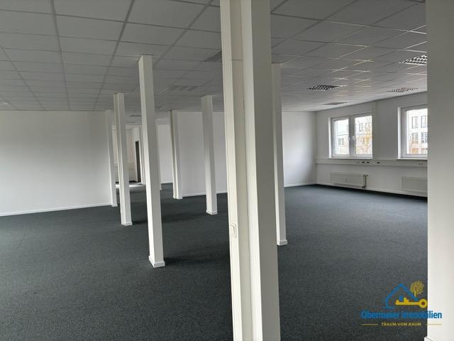 Gewerbeobjekt Regensburg Brandlberg - 3.450&euro; | Angebot:25180510