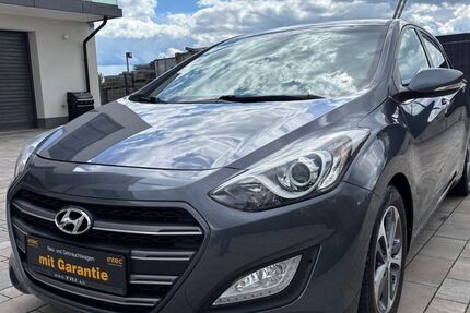 Hyundai i30 94.000 km 8.990 &euro; Kelkheim 65779