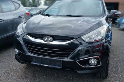 Hyundai ix35 234.000 km 4.999 &euro; Berlin 13597