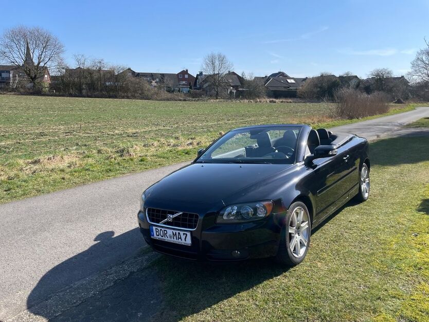 Volvo C70 145.000 km 8.500 € Reken 48734