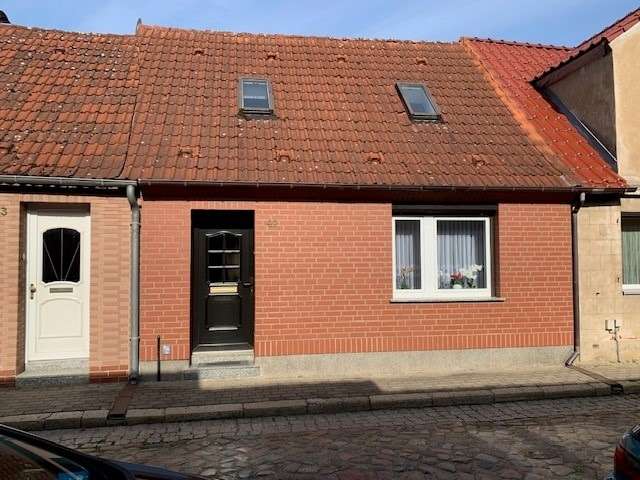 Haus zum Kaufen in Perleberg 79.000 € 61 m²