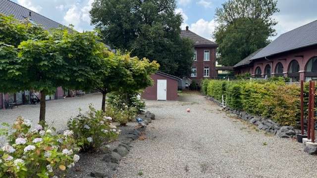 Haus zum Mieten in Herzogenrath 1.130 € 125.5 m² 4 zimmer