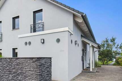 Haus zum Kaufen in Issum 819.900 € 232.11 m² 6 zimmer