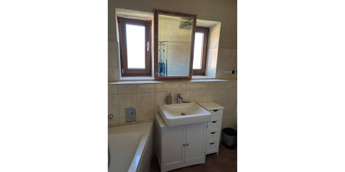 Mehrfamilienhaus, Wohnhaus Niedernhausen Königshofen - 1 Zimmer, 269 m&sup2;, 650.000&euro; | Angebot:26451229