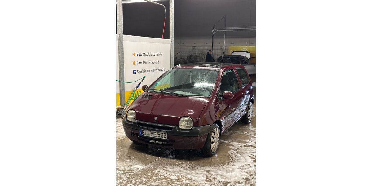 Renault Twingo 153.225 km 1.550 &euro; Bonn 53111