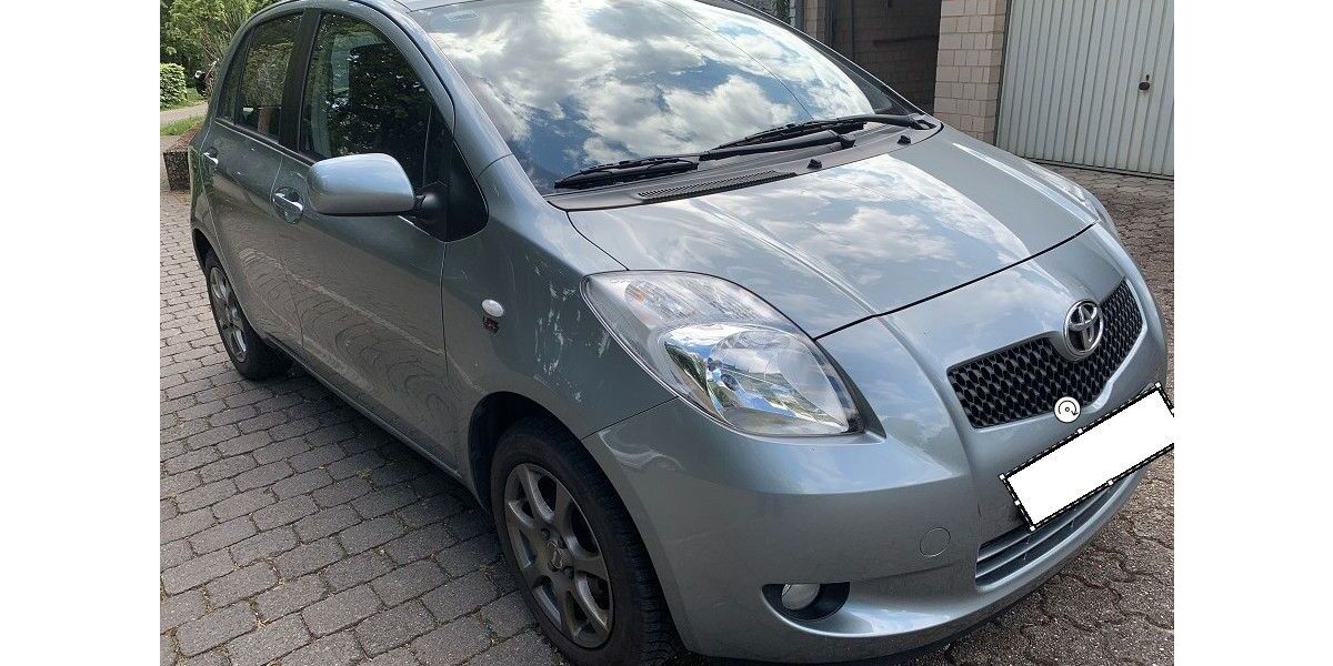 Toyota Yaris 51.000 km 4.500 &euro; Ensdorf 66806