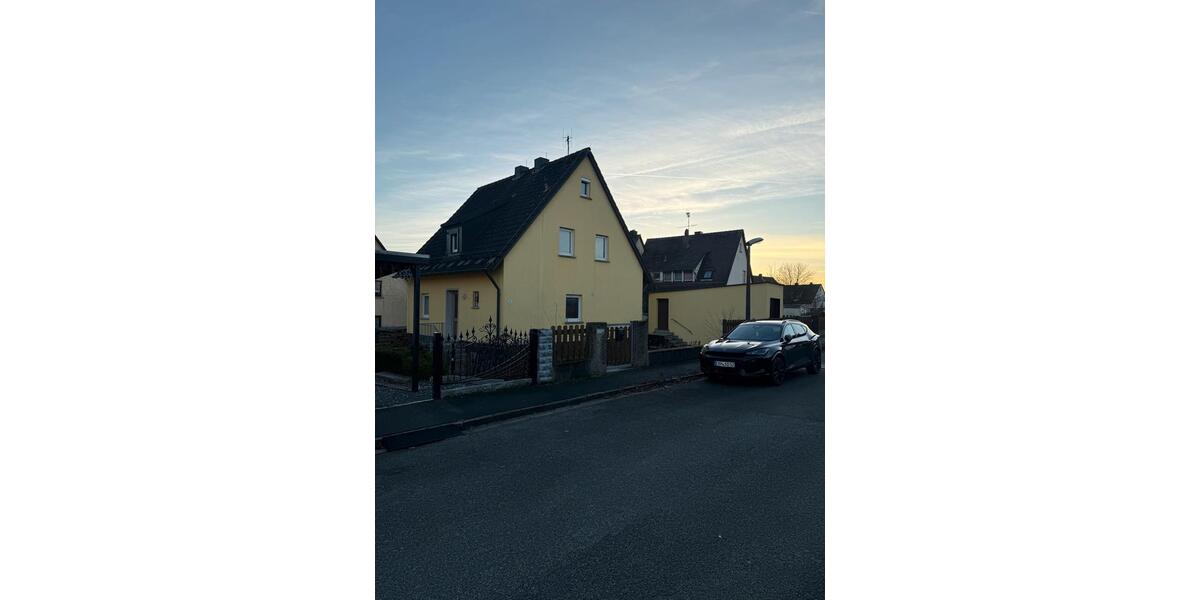 Einfamilienhaus mit Garten & Garage in Rollhofen, 480 m², Rohbau 4 zimmer