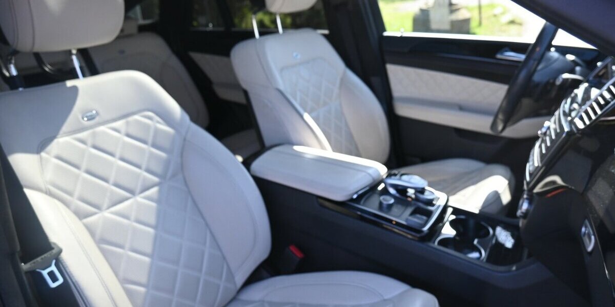 Mercedes-Benz GLE 400 9G 4Matic AMG-Coupe Pano Leder Navi usw 67.000 km 49.900 &euro; Seevetal - Hittfeld 21218