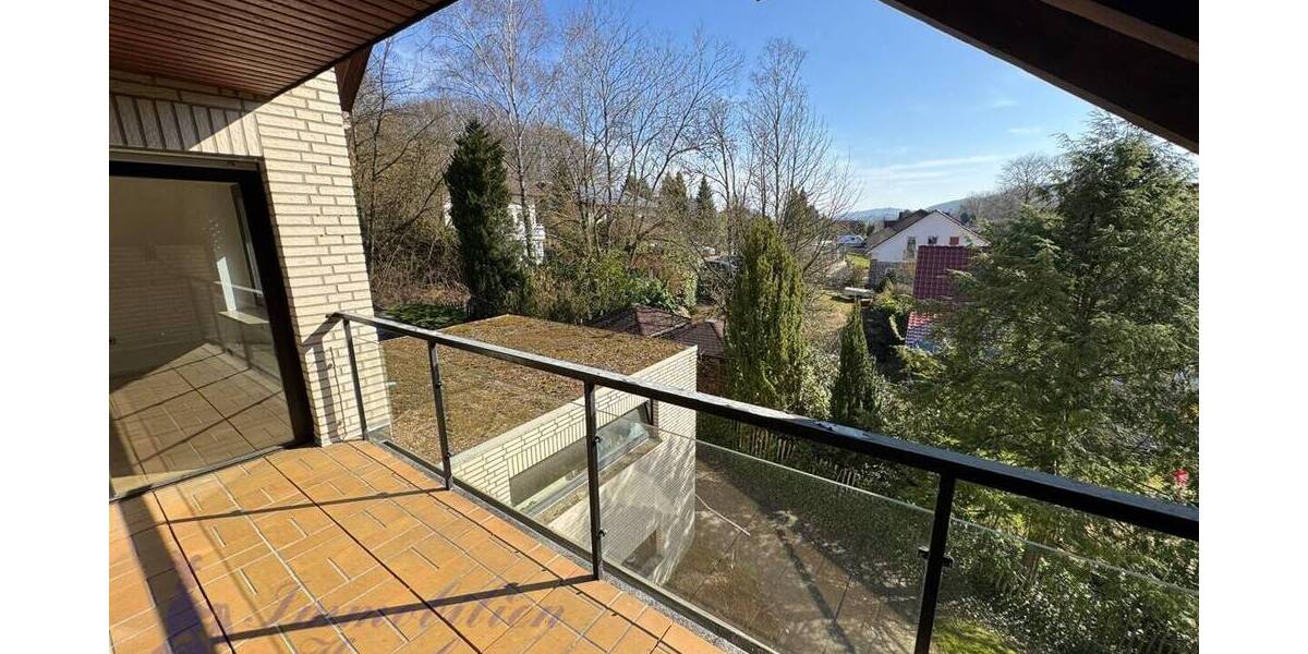 Einfamilienhaus Lage Hörste - 8 Zimmer, 250 m&sup2;, 1.600&euro; | Angebot:26545492