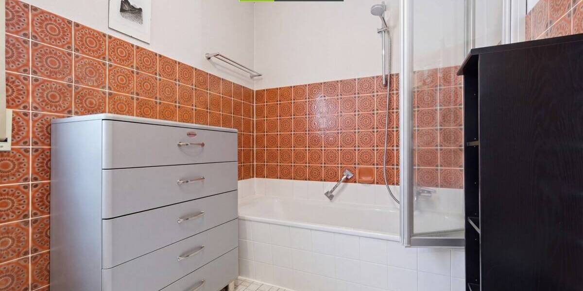 Mehrfamilienhaus, Wohnhaus Oggelshausen - 1 Zimmer, 338 m&sup2;, 349.000&euro; | Angebot:26433664
