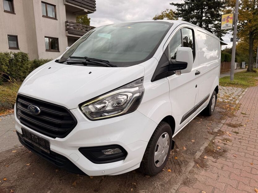 Ford Transit Custom 135.000 km 10.950 € Berlin 12355