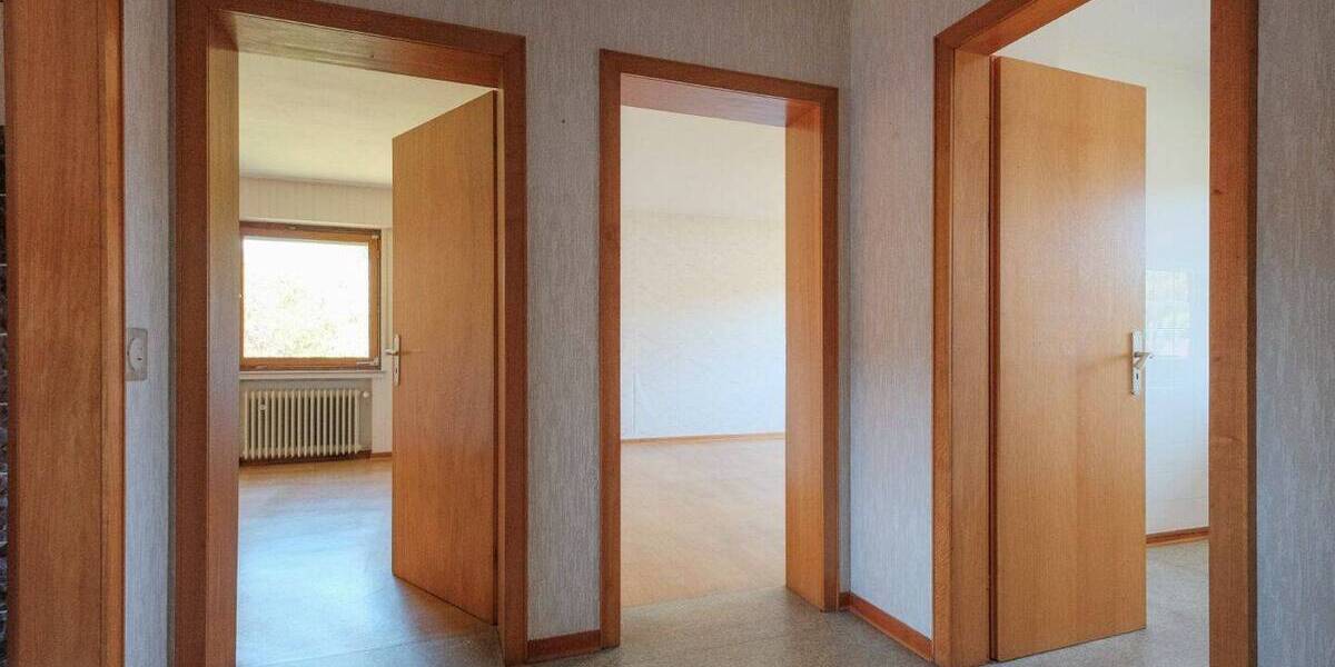 Mehrfamilienhaus, Wohnhaus Reichshof Hunsheim - 6 Zimmer, 128 m&sup2;, 288.000&euro; | Angebot:26702671