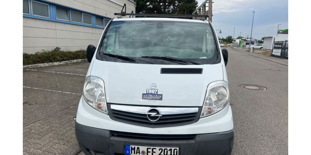 Opel Vivaro 169.000 km 2.999 € schifferstadt 67105